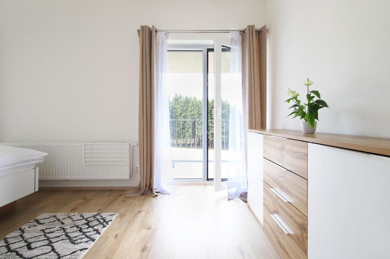 Mountain Apartments Klinovec Hexagon Лоучна-под-Клиновцем Экстерьер фото
