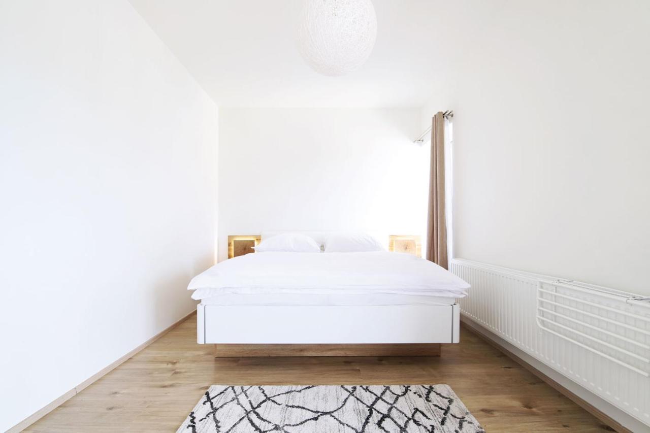 Mountain Apartments Klinovec Hexagon Лоучна-под-Клиновцем Экстерьер фото