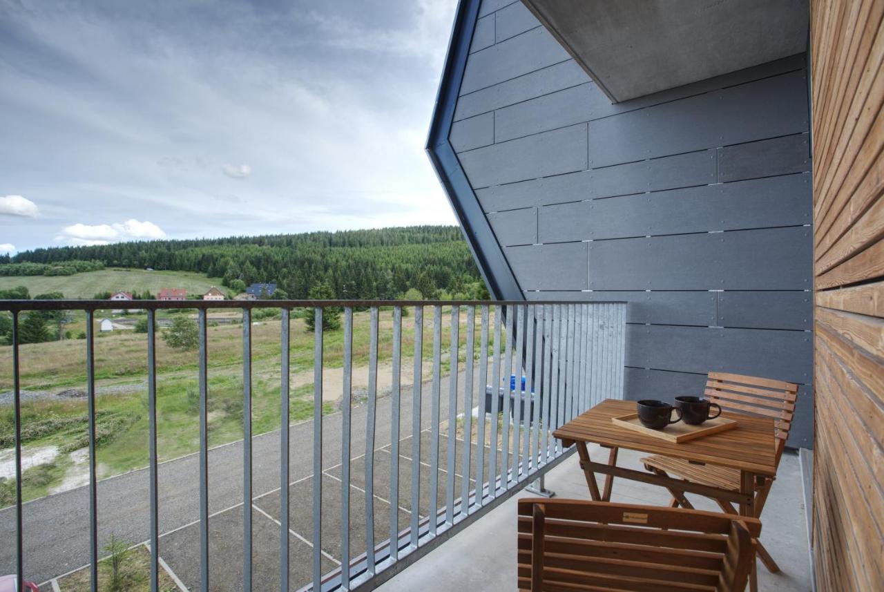 Mountain Apartments Klinovec Hexagon Лоучна-под-Клиновцем Экстерьер фото