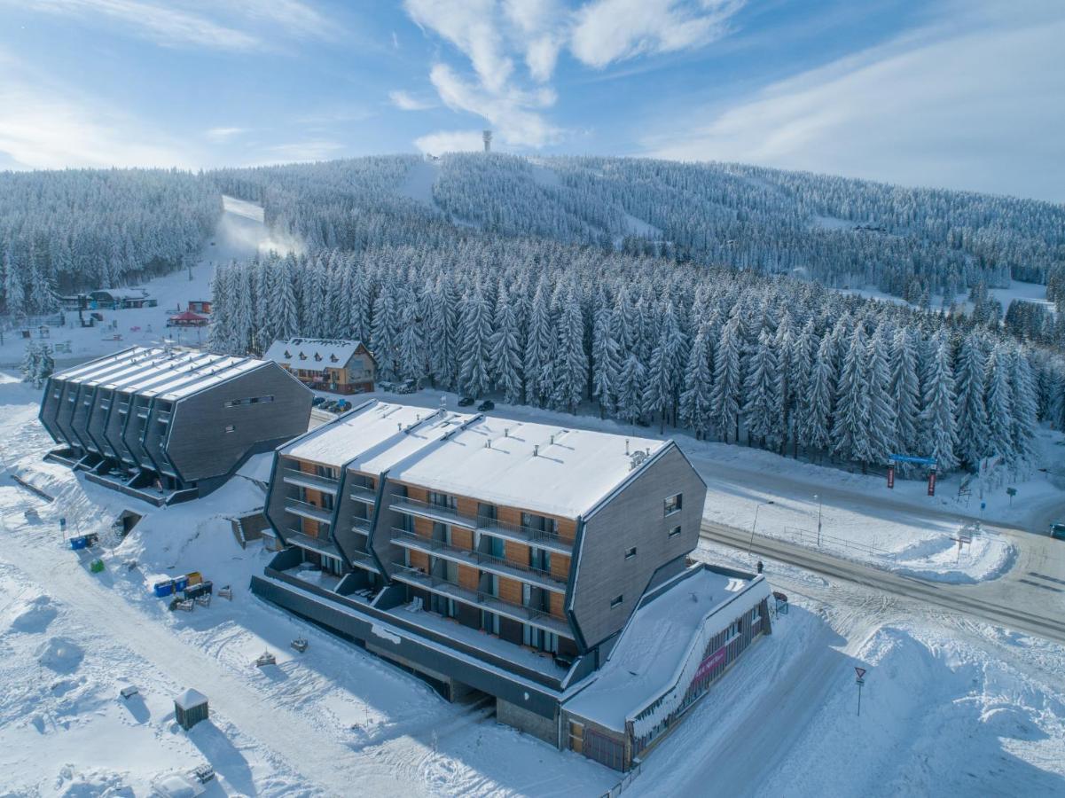 Mountain Apartments Klinovec Hexagon Лоучна-под-Клиновцем Экстерьер фото