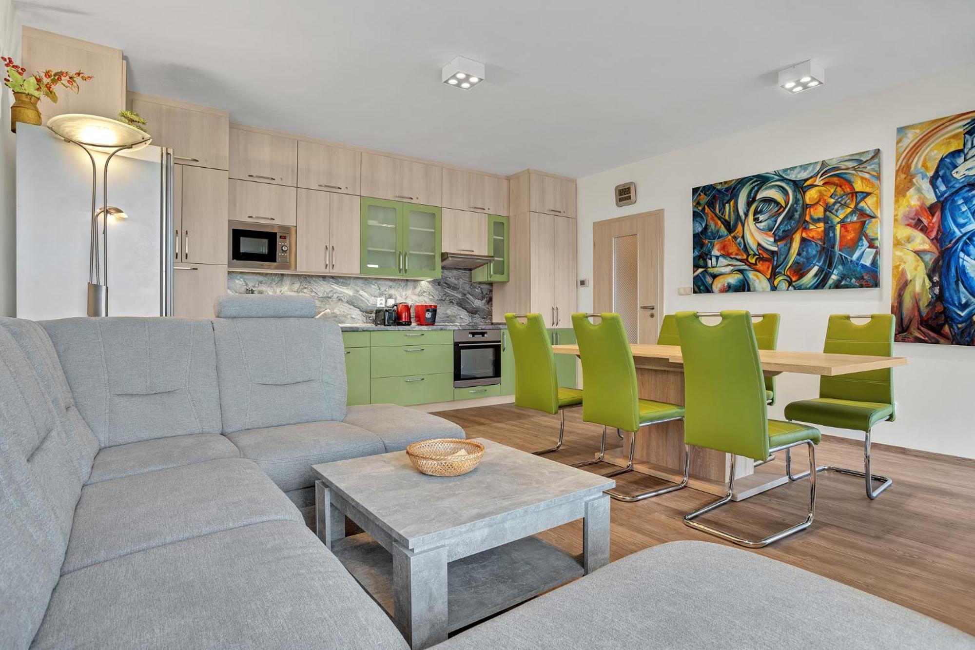 Mountain Apartments Klinovec Hexagon Лоучна-под-Клиновцем Экстерьер фото